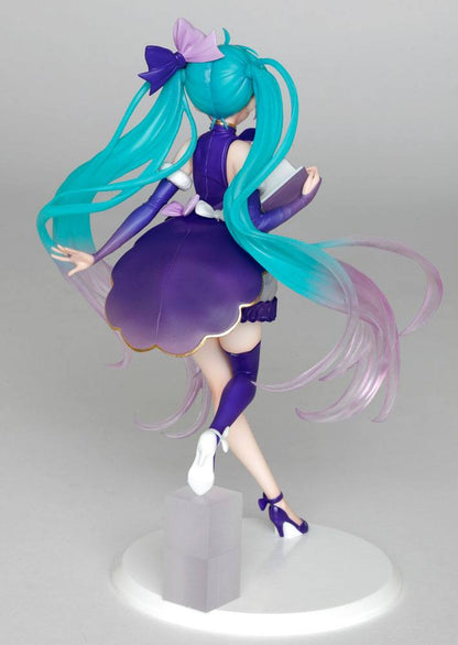 Vocaloid PVC Statue Hatsune Miku 3rd Season Winter Ver.  18 cm