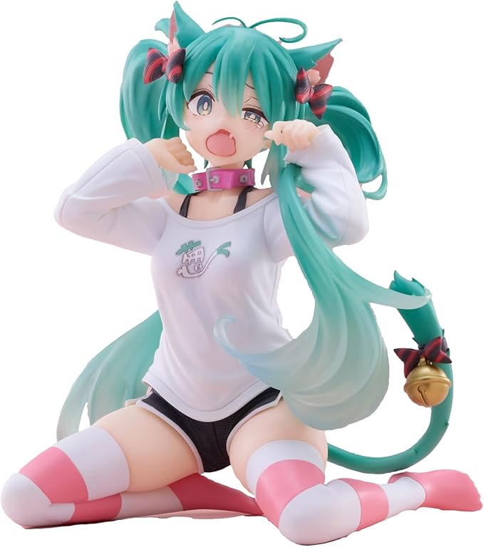 Taito -Hatsune Miku Desktop Cute Figure